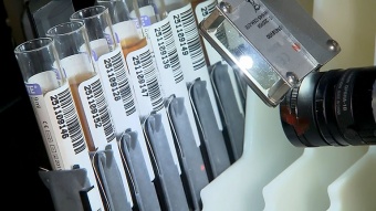 IH-1000 Автоматический анализатор для иммуногематологических исследований